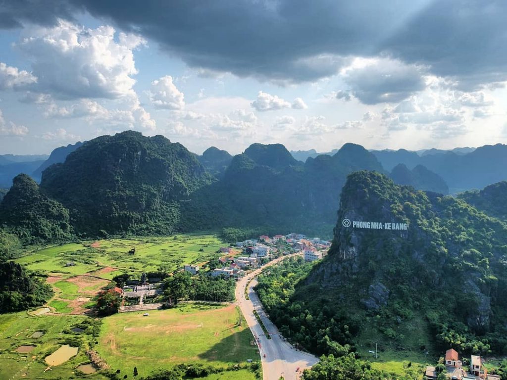 Phong Nha Ke Bang lot vao danh sach 39 diem den noi bat the gioi nam 2022